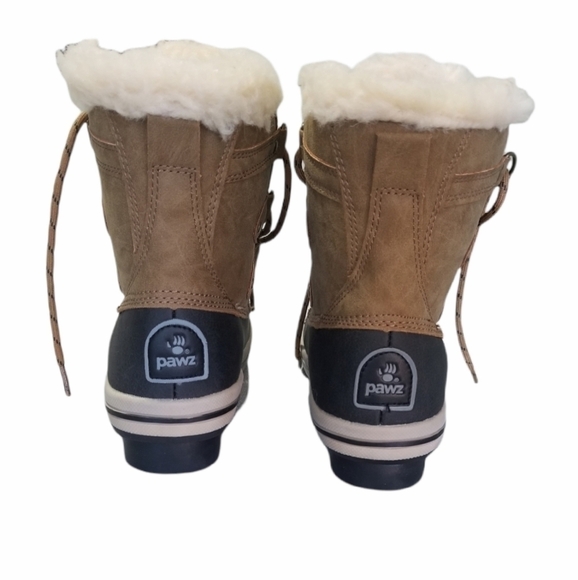 PAWZ Gina Cold Winter Boots, Size 5 kids - Picture 3 of 8